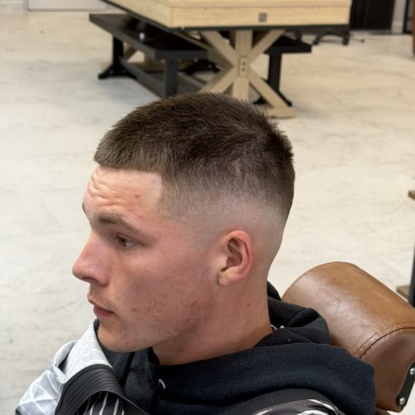 Hot-towel straight razor shave